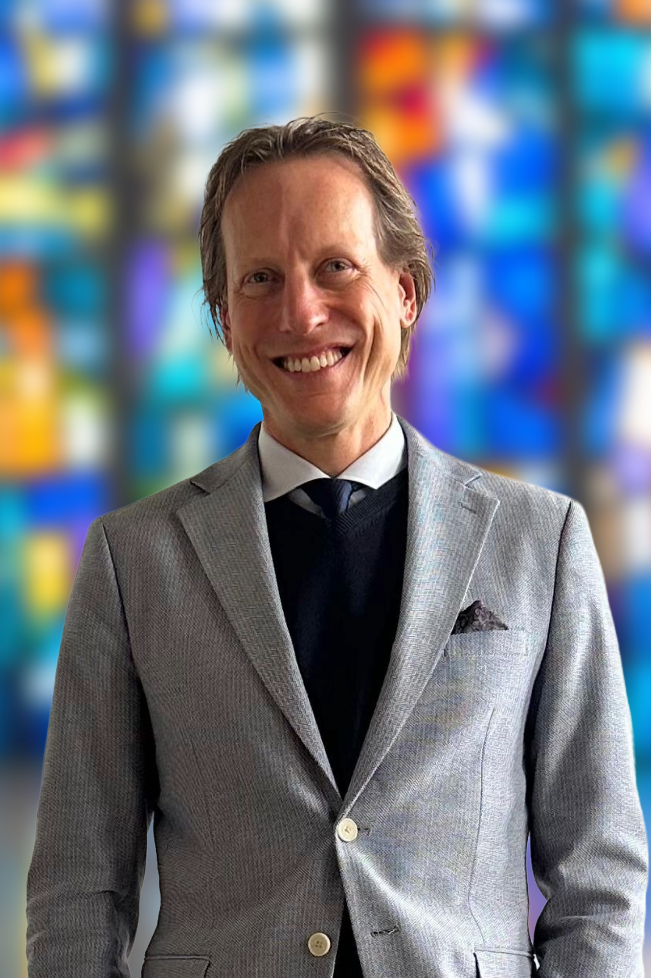 Dr. Tobias Hahn